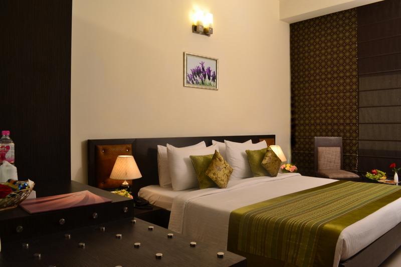 Hotel Gautam Residency Neu-Delhi Exterior foto